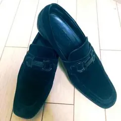 フェラガモ スエード