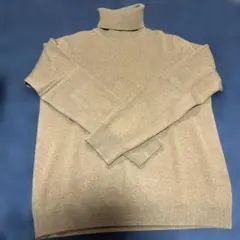 ユニクロ カシミヤ タートルネック セーター Lサイズ ブラウン