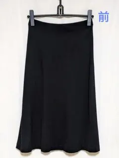 『UNIQLO』フレアスカート 72㌢ ブラック　ビジネスシーンに…✨️美品✨️