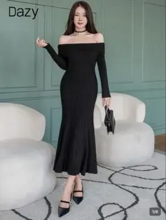ブラックオフショルダーロングワンピース