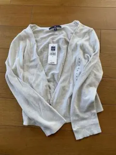 新品　GAPカーディガン