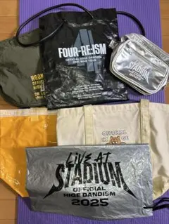 Official髭男dism コーチジャケット Tour 2020 Lサイズ Official髭男dism コーチジャケット Tour 2020 Lサイズ - メルカリ