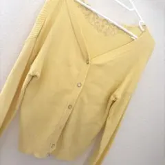 週末お値下げ♡1890円→1280円　お花刺繍　ボタンパール　イエロー　ニット