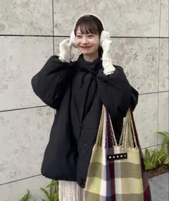 Item thumbnail for item b3d678f7-f97a-44f5-9044-6d8f36386b6d