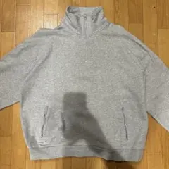 グレーハーフジップ