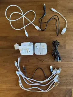 充電ケーブル　イヤフォンセット