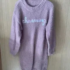 ラベンダー色の「charming」刺繍ワンピース