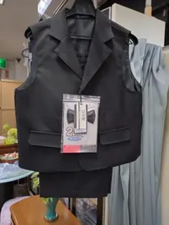 ブラック タキシードベスト 蝶ネクタイ2個付き 130cm