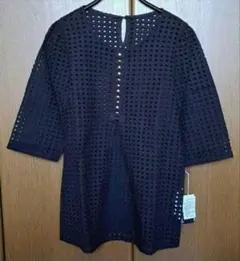 新品✨ギャラリービスコンティ✨トップスのサムネイル