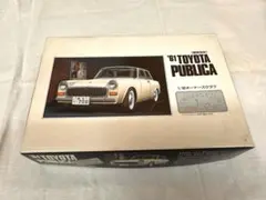 萬代屋【トヨタ パブリカ黄緑】ブリキtin toy car自動車ミニカー【箱無