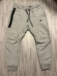 未使用級【NIKE】テックフリースパンツ