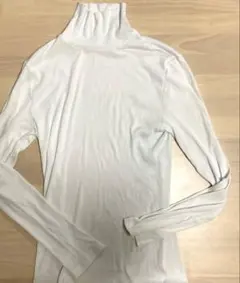 タートルネック Tシャツ