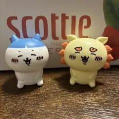 ちいかわのハチワレシーサーフィギュア 2体セット