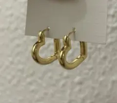 ゴールド ハート型 フープピアス