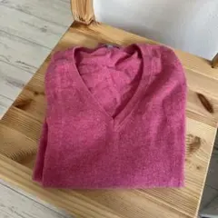 UNIQLO カシミヤ Vネックセーター ピンク 100X
