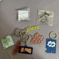 バンド　インディーズ　キーホルダー　saucy dog