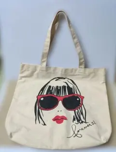 FOREVER 21 トートバッグのサムネイル