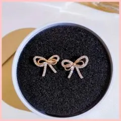 【新品未使用】 18k ゴールド リボンピアス アクセサリー リボン ピアス