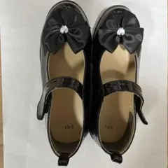 19㎝　フォーマルシューズ　女の子　黒色