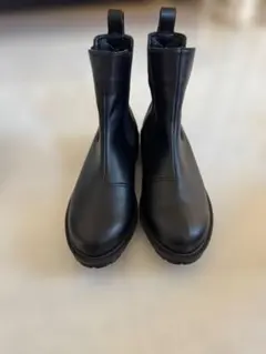 ブラック レザー サイドゴアブーツ