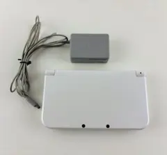 美品 ニンテンドー NEW 3DS LL ホワイト 本体 new3dsll