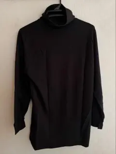 【UNIQLO】HEATTECH 極暖ブラックタートルネック