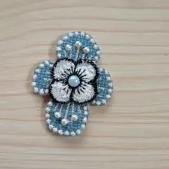 ⑥64 ミナペルホネブローチアクセサリー ハンドメイド - メルカリ
