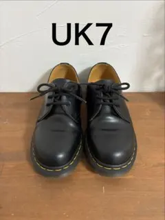 Dr. Martens 3ホールシューズ