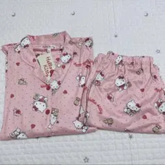 サンリオ❣️激かわ　ハローキティ　長袖パジャマ　ルームウェア