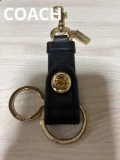 COACH キーホルダー ブラック ゴールドのサムネイル