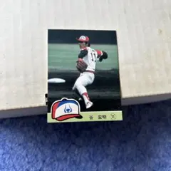 カルビー 84年 プロ野球カード 山本浩二 No.136 - メルカリ
