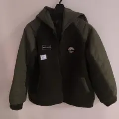 オリーブ色 フリースジャケット・ボアジャケット