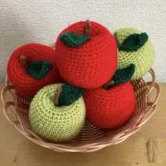 ＊＊ ぶぅ。＊＊ でかでか りんご 赤&青♪