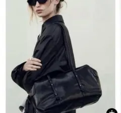 完売品　ZARA ロングショルダーバッグ