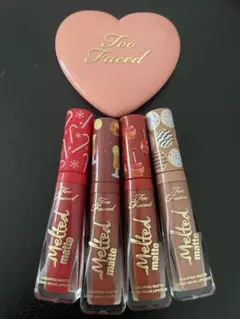 Too Faced リップ　チークのサムネイル
