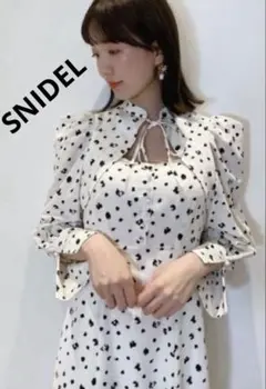 Snidel Sustainableデコルテオープンバリエワンピース　ロング