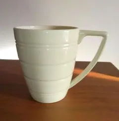 WEDGWOODウェッジウッド　クリーム色　マグカップ