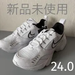 【新品未使用】NIKE エア ハイツ 24.0cm CI0603-102