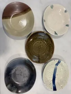 皿とマグカップのセット