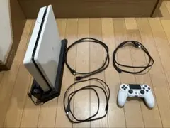 PlayStation4グレイシャーホワイト1TB CUH-2000BB02本体