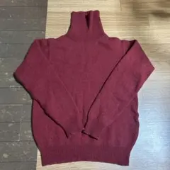 UNIQLO ワインレッド タートルネック セーター S