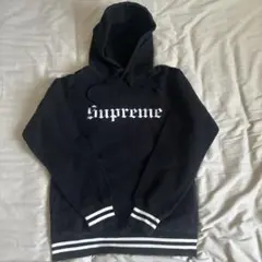チ*ン様 Supreme 袖ロゴ プルオーバー パーカー ブラック M - メルカリ