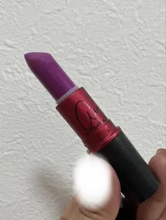 MAC Ariana Grandeのサムネイル