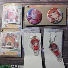 五等分の花嫁 アクリルスタンド 缶バッジ アクキー セット