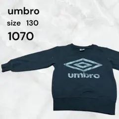 umbro アンブロ トレーナー ブラック 130cm 子ども服　キッズ　古着のサムネイル