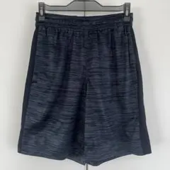 Under Armour ダークグレー ショートパンツ