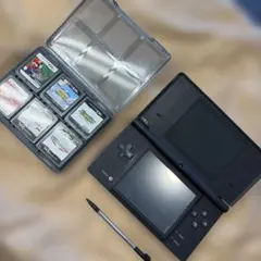 Nintendo DSi 本体 ソフト12本セット