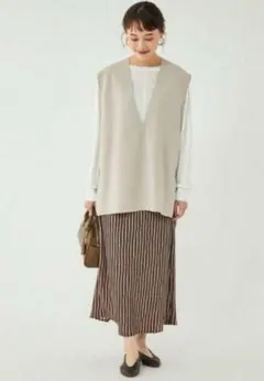 green label relaxingDEEP Vネック ニット ベスト