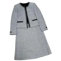 23区 ノーカラーツイードセットアップ 上クリーニング済み 下新品※一部訳あり