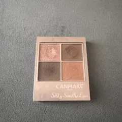 キャンメイク シルキースフレアイズ マットタイプ M01
